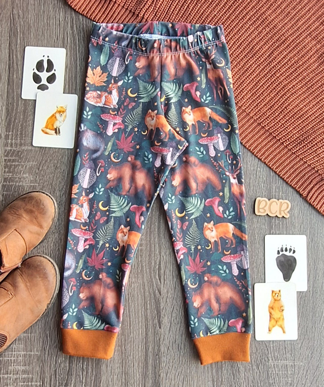 Leggings | Animals | Midnight Forest