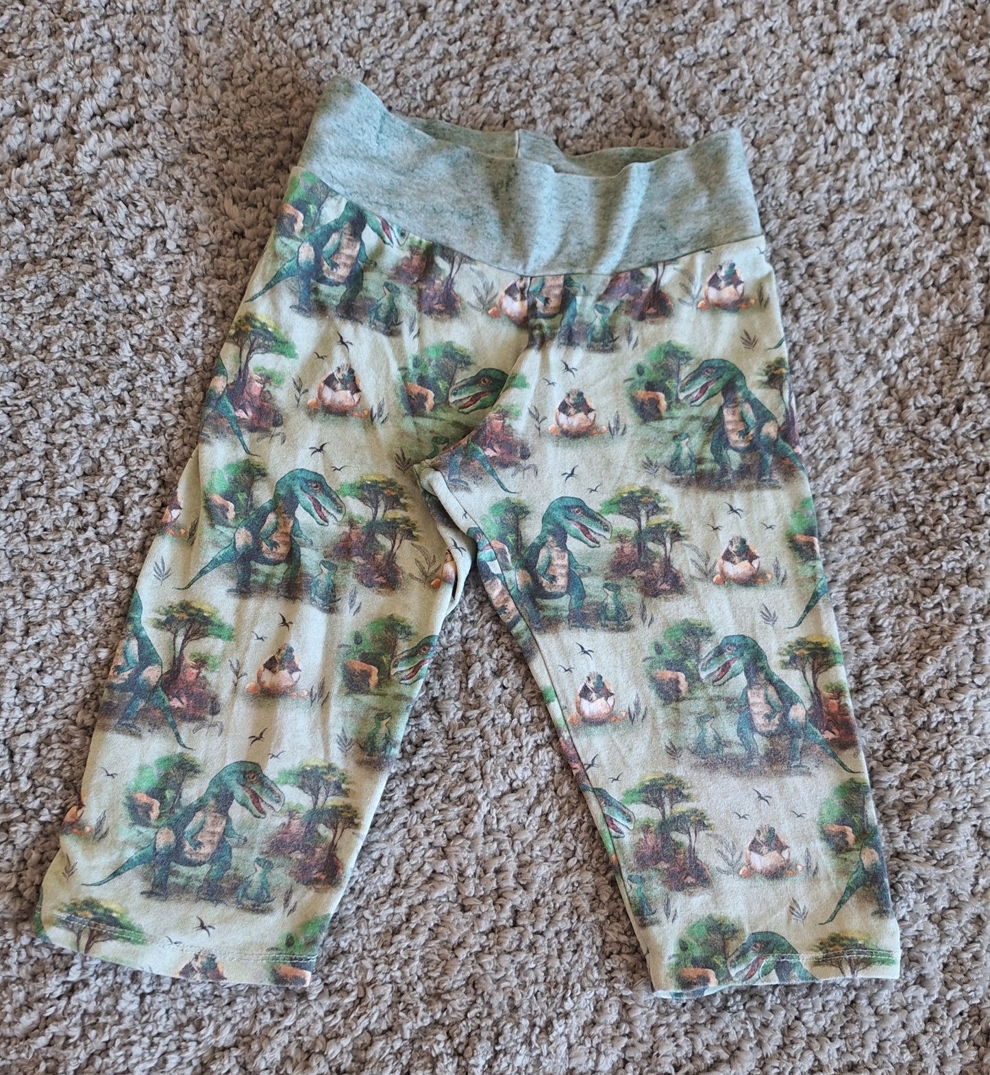 GUC 4-5y Capri Leggings