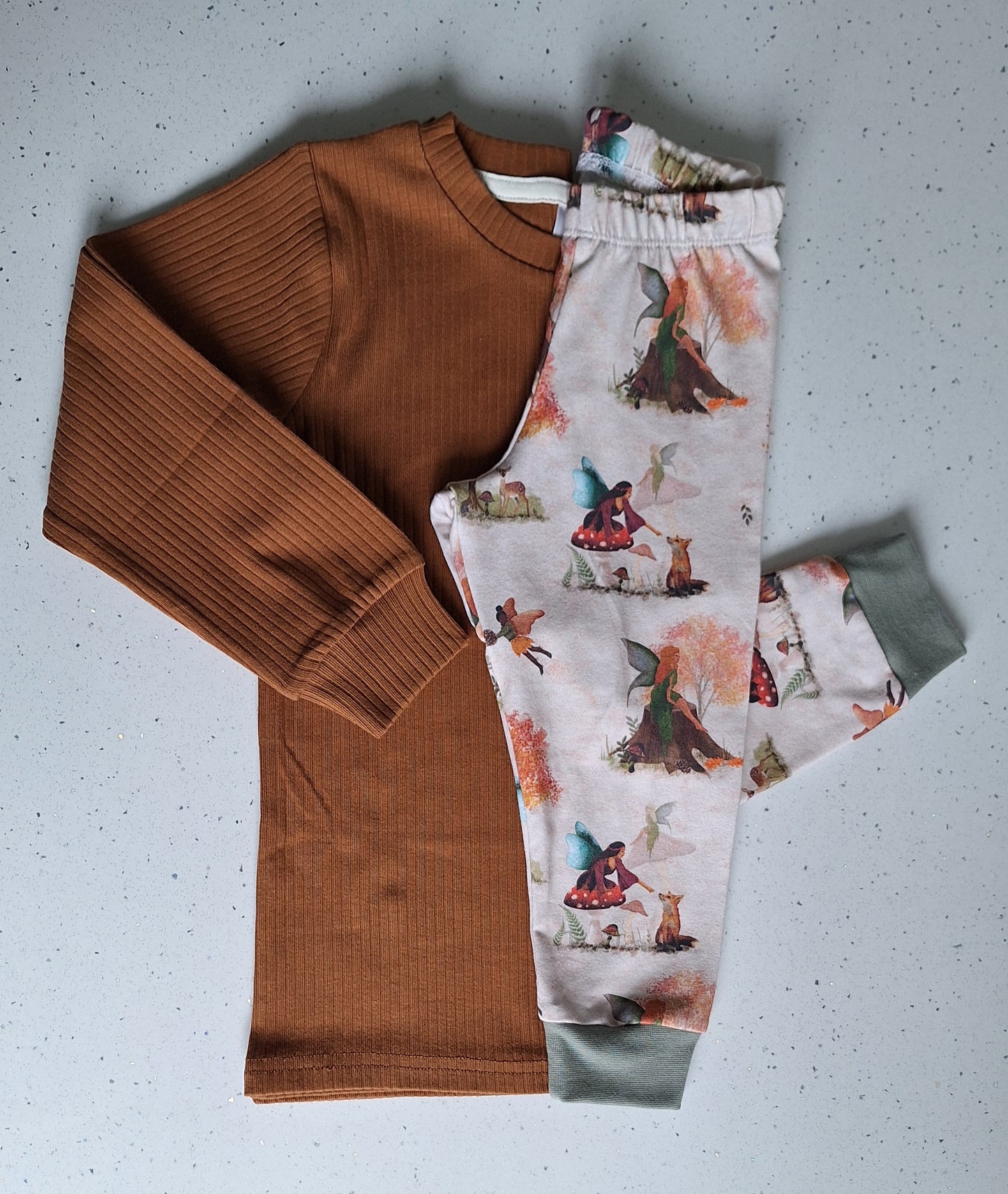 Rust Ribbed Long Sleeve Top