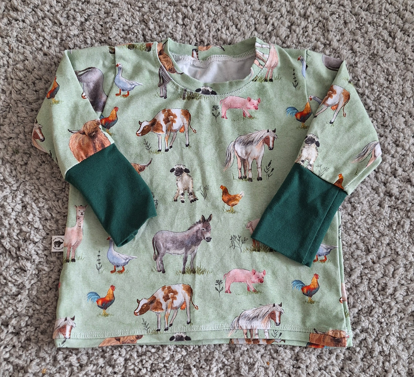 EUC 3-12m GWM Top
