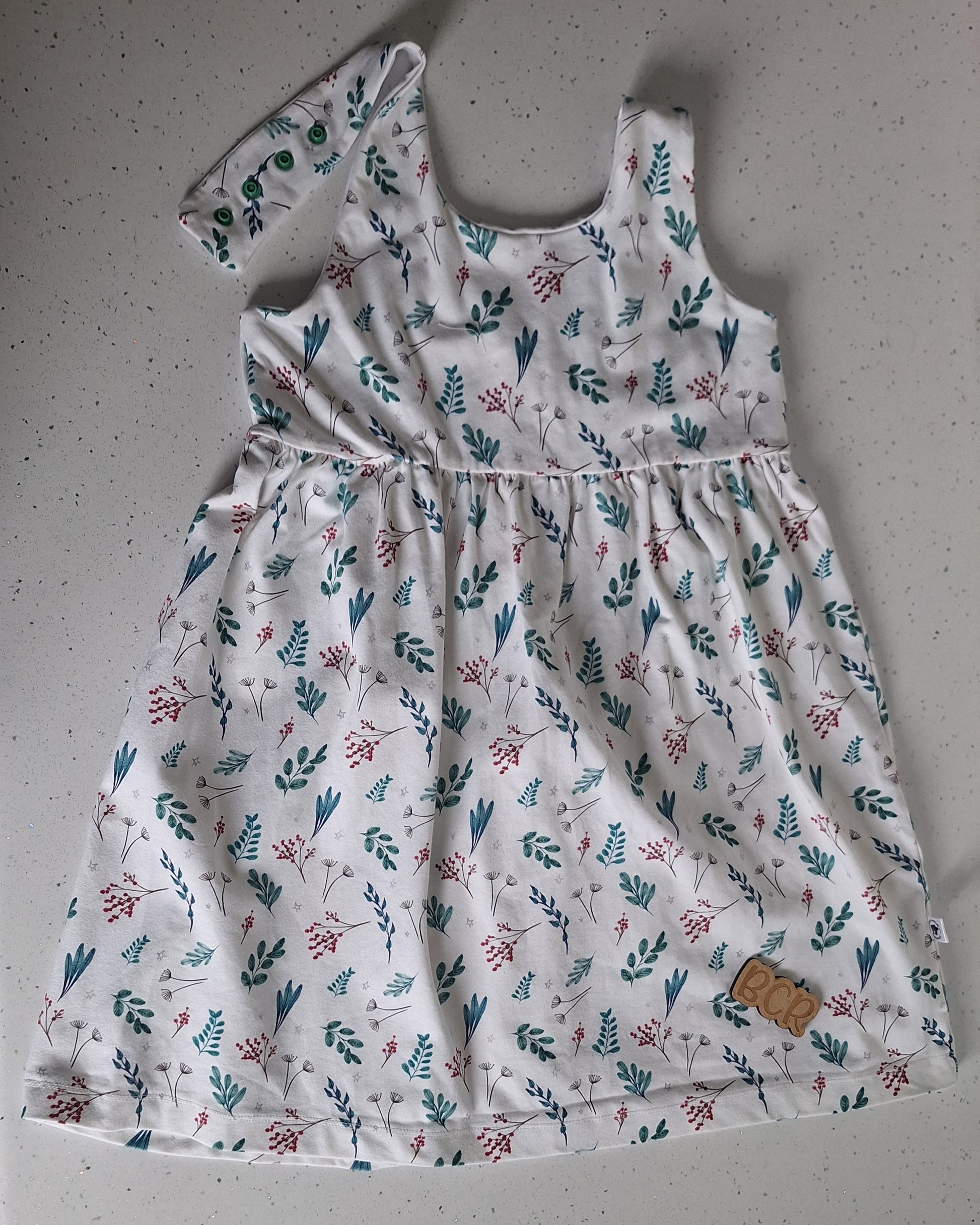 EUC 6-7y Long Lasting Dess - BCR Handmade Organic Clothing