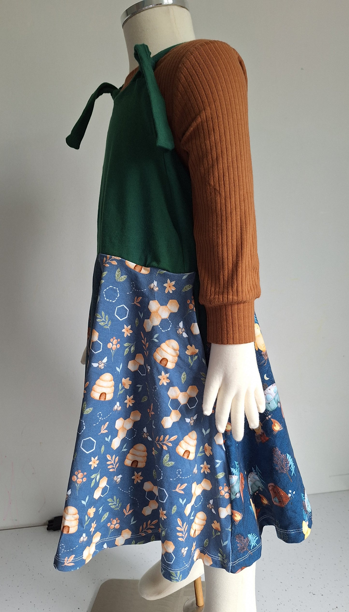 EUC 18-24 Long Lasting Dress